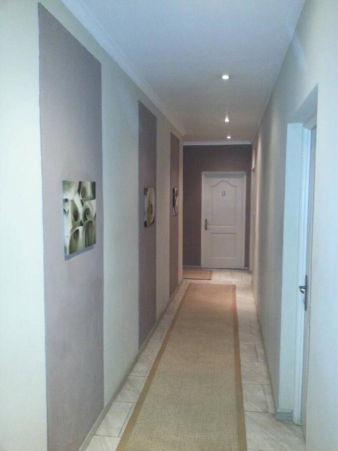 Planet Hotel Hollybum Lubumbashi Eksteriør bilde